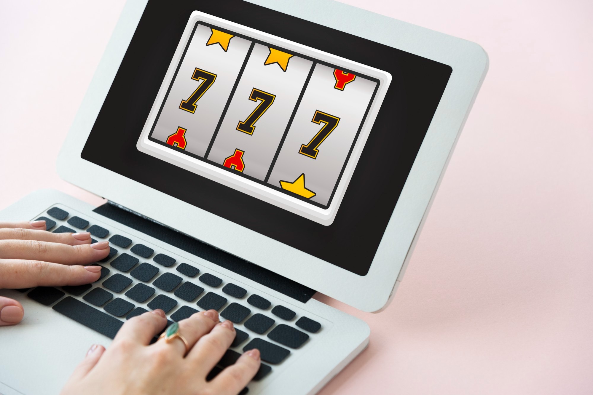 Exploring the top bonuses available for online slots